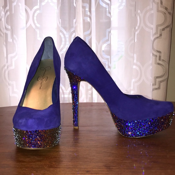 **ONE OF A KIND** Swarovski Embellished Pumps - Picture 1 of 7